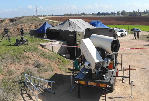 Image for News coverage on a laser based balloon interception system called “Lahav-Or”